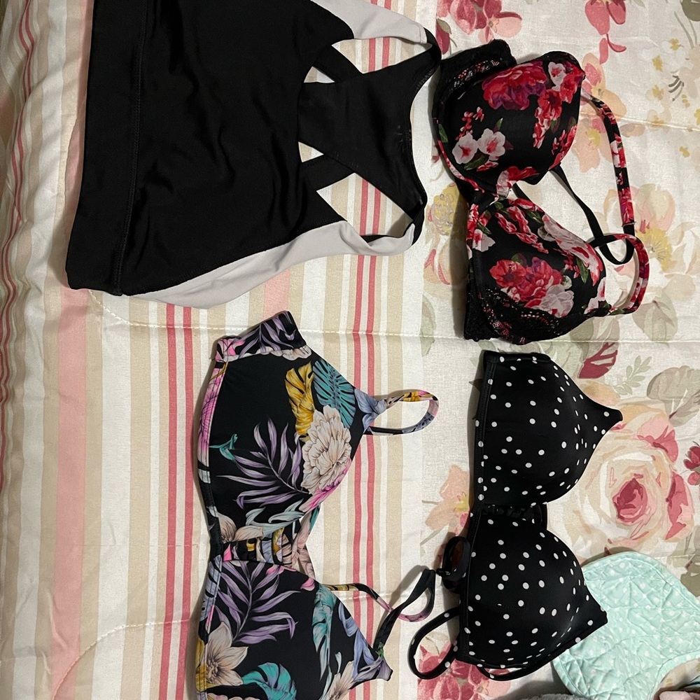 Bras/swim tops